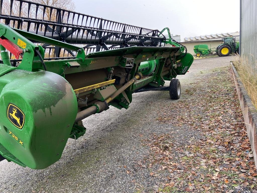 Mähdrescher typu John Deere T660 MY22 ProD 30, Gebrauchtmaschine w Neubrandenburg (Zdjęcie 19)