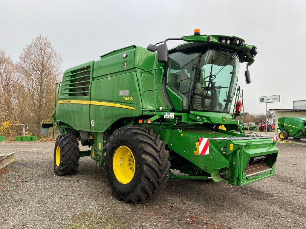 Mähdrescher of the type John Deere T660 MY22 ProD 30, Gebrauchtmaschine in Neubrandenburg (Picture 2)