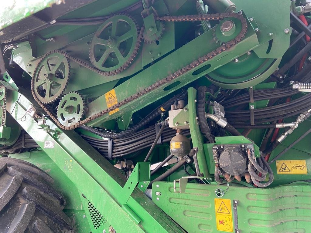 Mähdrescher Türe ait John Deere T660 MY22 ProD 30, Gebrauchtmaschine içinde Neubrandenburg (resim 13)