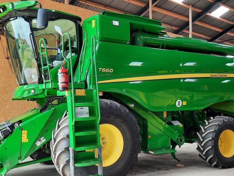 Mähdrescher tip John Deere T660, Gebrauchtmaschine in Hadsten (Poză 1)