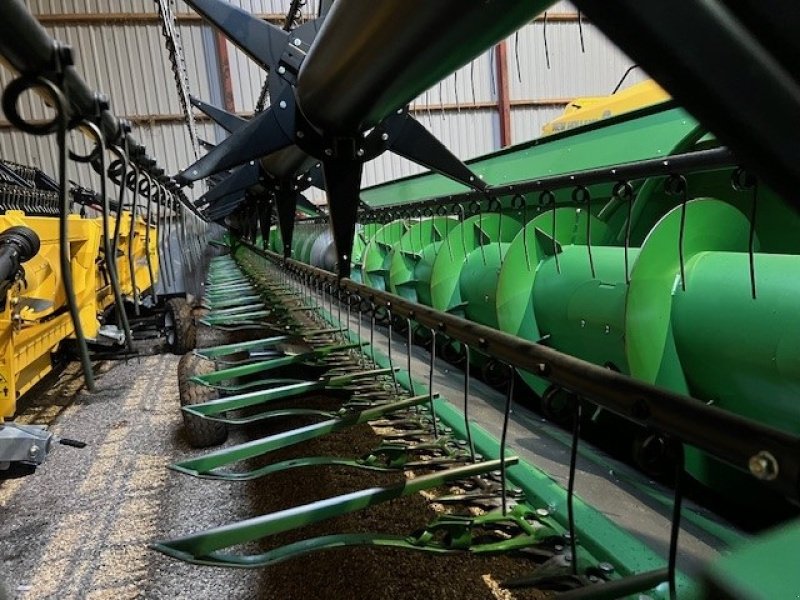 Mähdrescher Türe ait John Deere T660, Gebrauchtmaschine içinde Hadsten (resim 4)