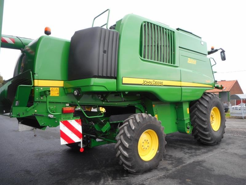 Mähdrescher des Typs John Deere T660, Gebrauchtmaschine in ESCAUDOEUVRES (Bild 3)