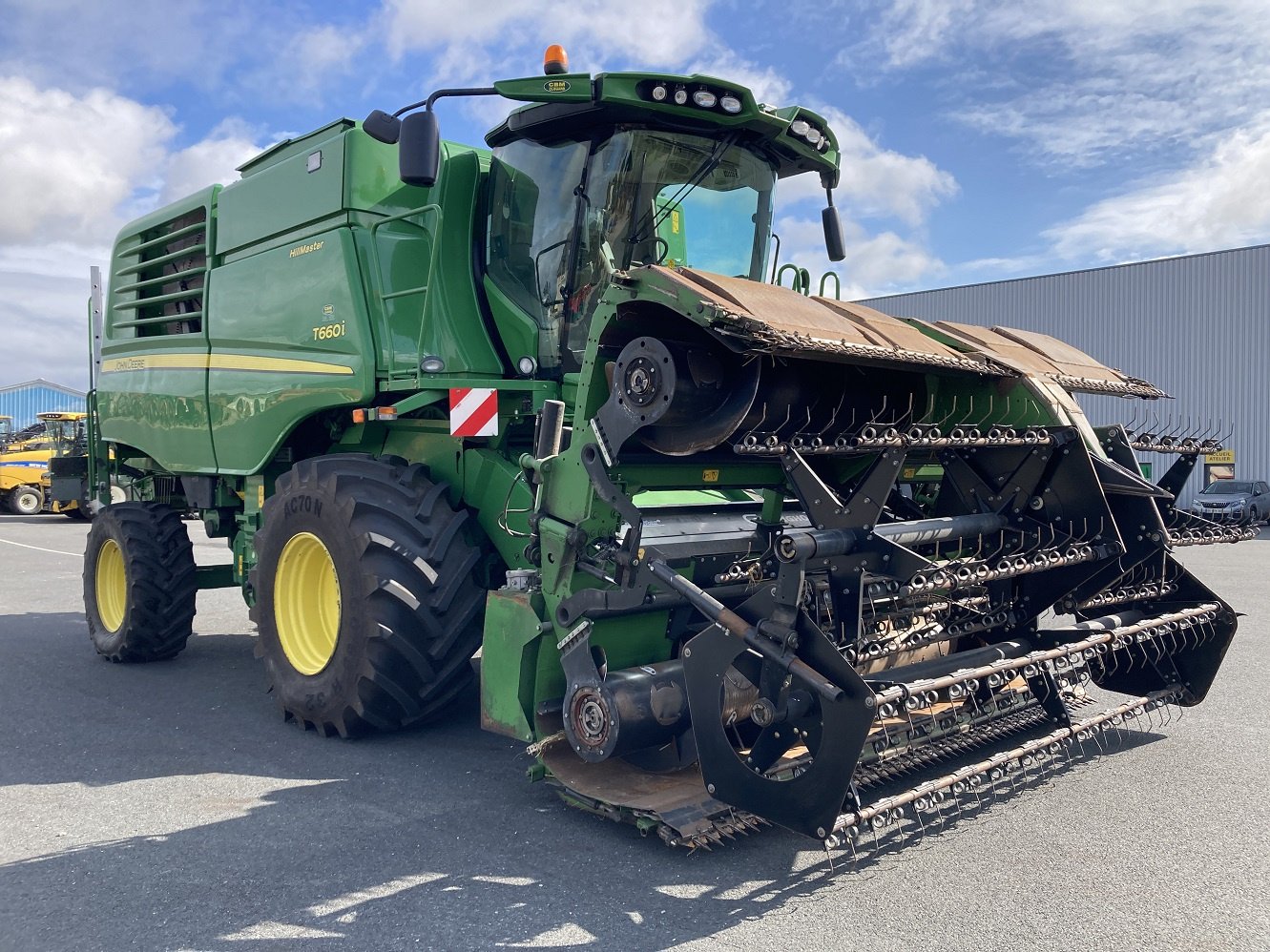 Mähdrescher типа John Deere T660, Gebrauchtmaschine в TREMEUR (Фотография 2)