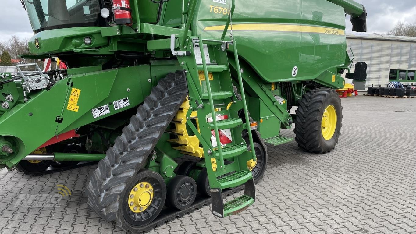 Mähdrescher des Typs John Deere T660, Gebrauchtmaschine in Visbek/Rechterfeld (Bild 24)