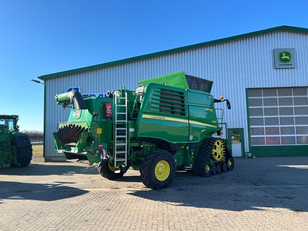 Mähdrescher типа John Deere T660, Gebrauchtmaschine в Sittensen (Фотография 4)