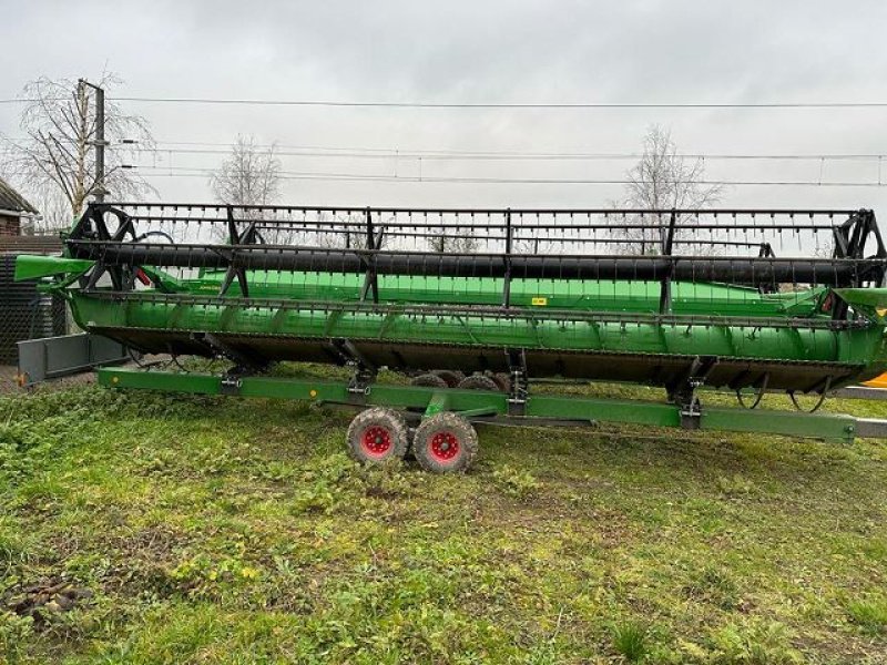 Mähdrescher tip John Deere T660HM, Gebrauchtmaschine in BOSC LE HARD (Poză 10)