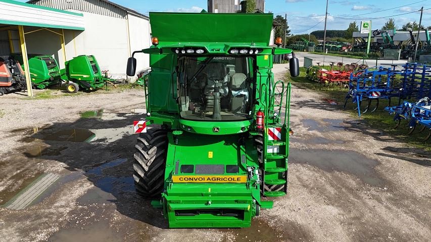 Mähdrescher du type John Deere T660HM, Gebrauchtmaschine en BOSC LE HARD (Photo 4)