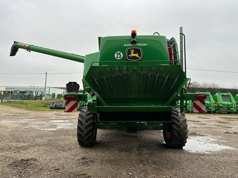 Mähdrescher of the type John Deere T660HM, Gebrauchtmaschine in BOSC LE HARD (Picture 4)