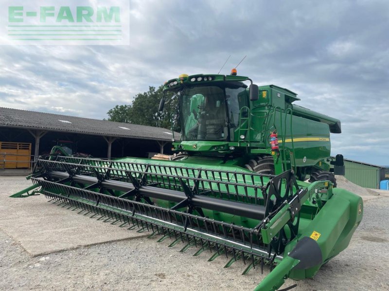 Mähdrescher van het type John Deere T660i, Gebrauchtmaschine in Hamburg (Foto 1)