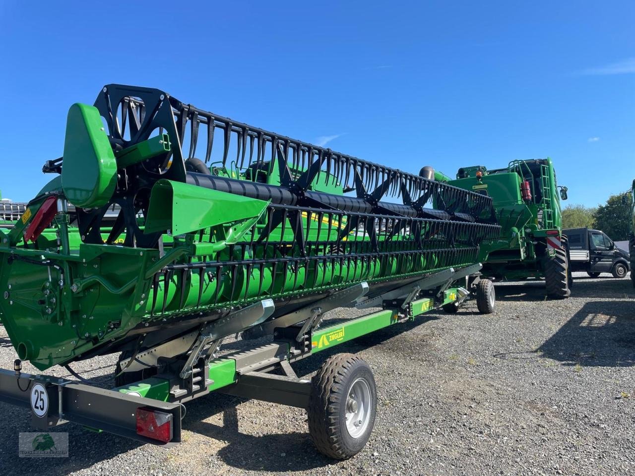 Mähdrescher van het type John Deere T660i, Neumaschine in Steinwiesen (Foto 4)