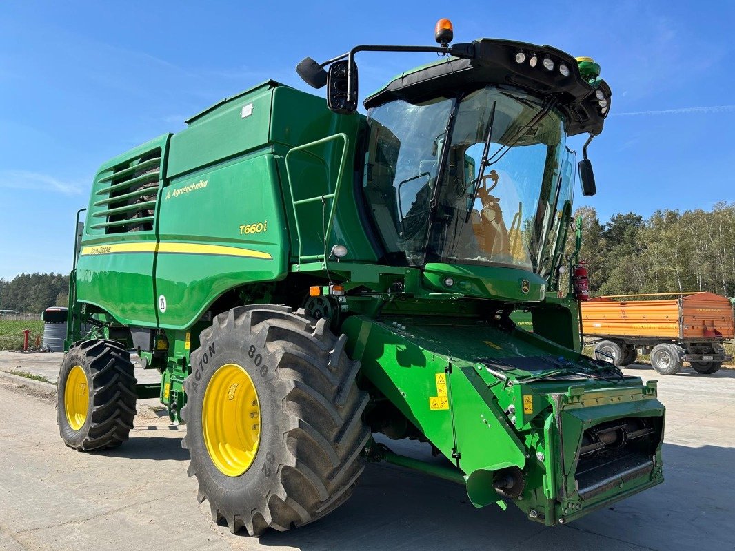 Mähdrescher des Typs John Deere T660i, Gebrauchtmaschine in Mrągowo (Bild 2)