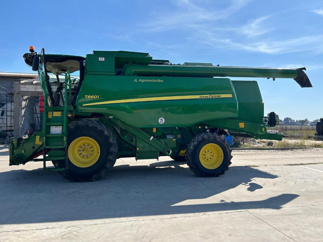 Mähdrescher del tipo John Deere T660i, Gebrauchtmaschine en Mrągowo (Imagen 4)