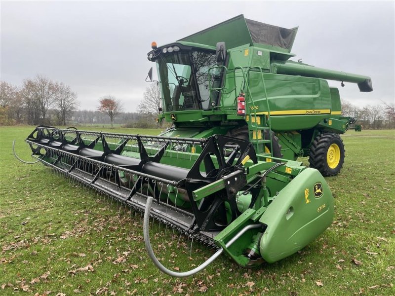 Mähdrescher van het type John Deere T670 30 fod., Gebrauchtmaschine in Ikast (Foto 1)