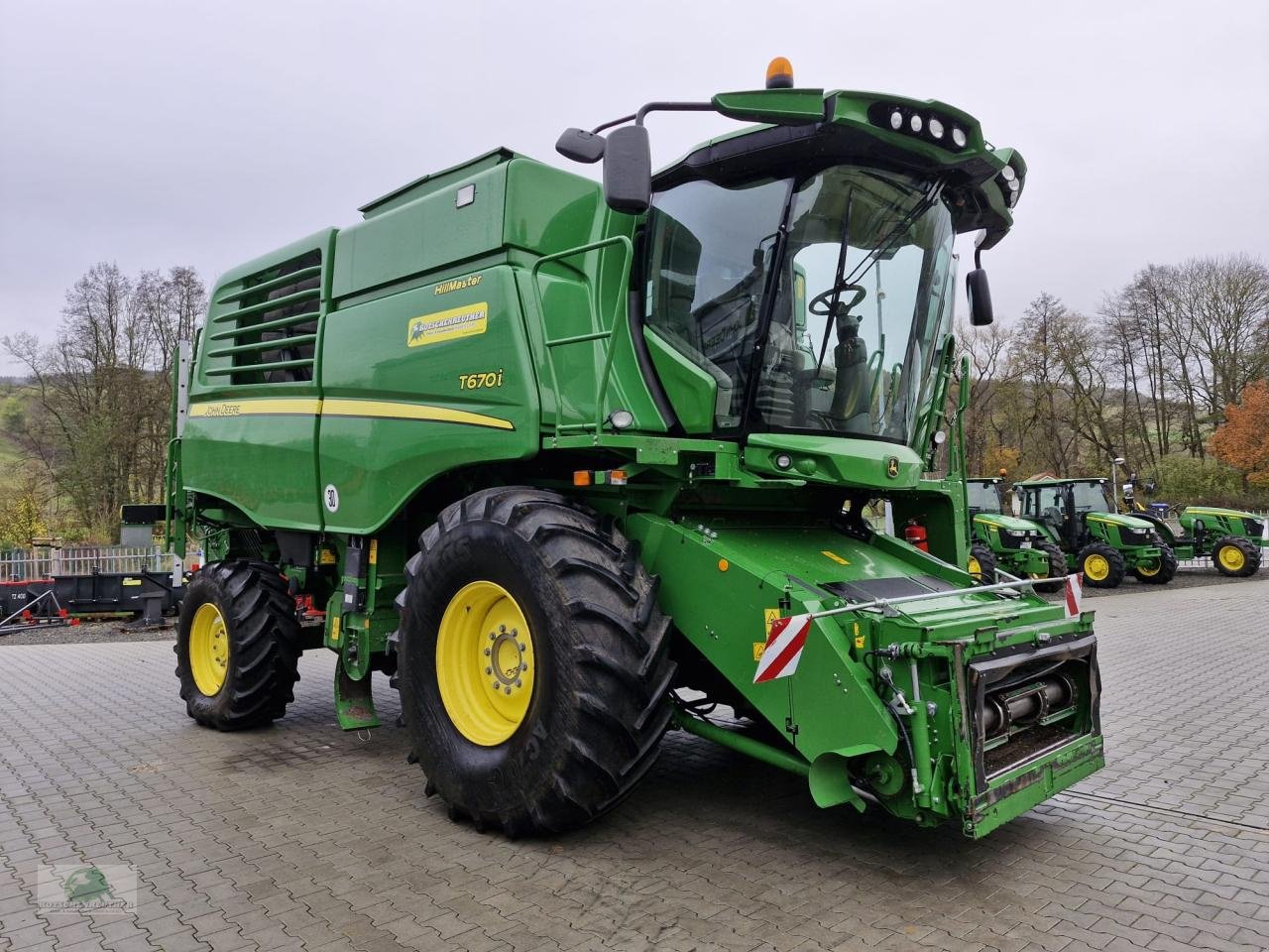 Mähdrescher del tipo John Deere T670 HM, Gebrauchtmaschine In Teichröda (Immagine 3)