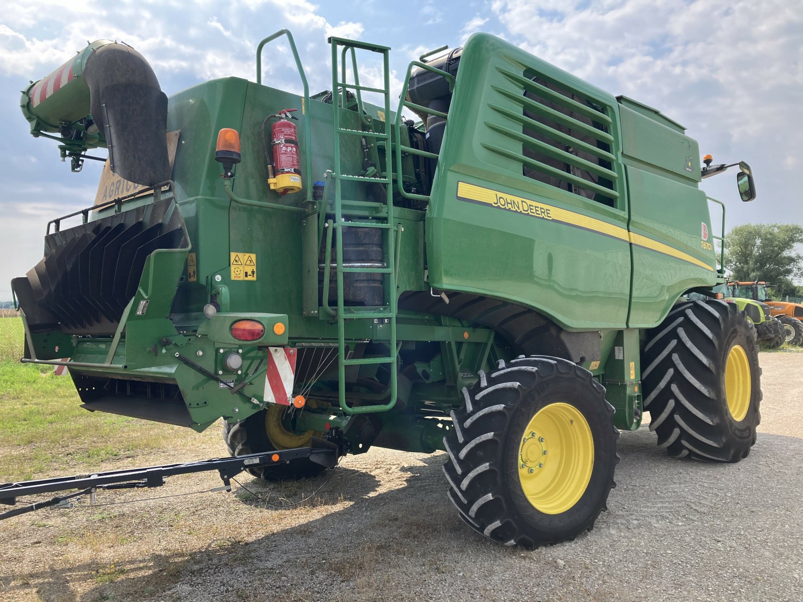 Mähdrescher des Typs John Deere T670 I, Gebrauchtmaschine in VAROIS & CHAIGNOT (Bild 3)