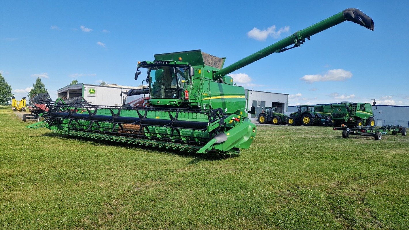 Mähdrescher a típus John Deere T670 mit 730X, Gebrauchtmaschine ekkor: Rosdorf (Kép 2)