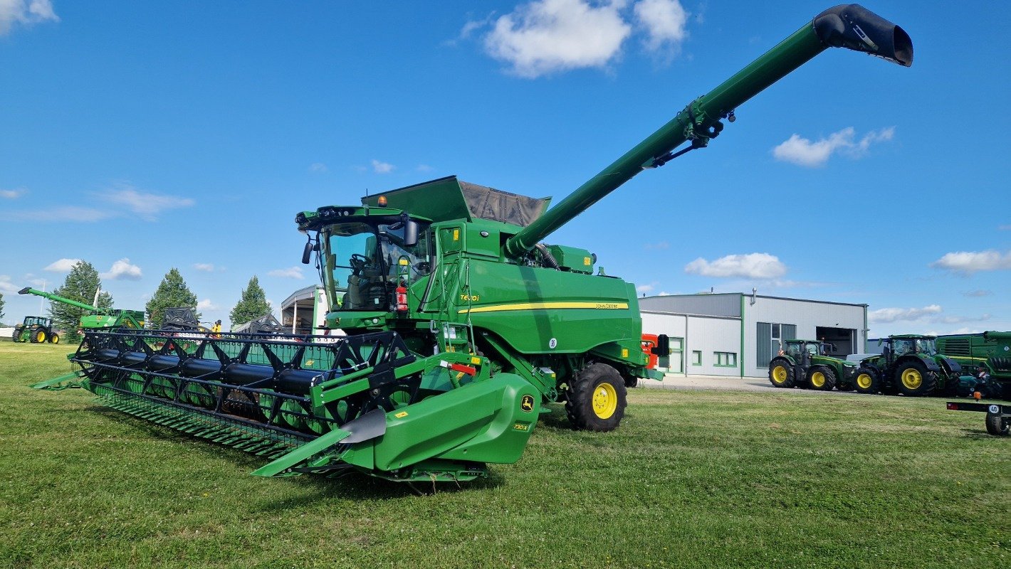 Mähdrescher a típus John Deere T670 mit 730X, Gebrauchtmaschine ekkor: Rosdorf (Kép 3)