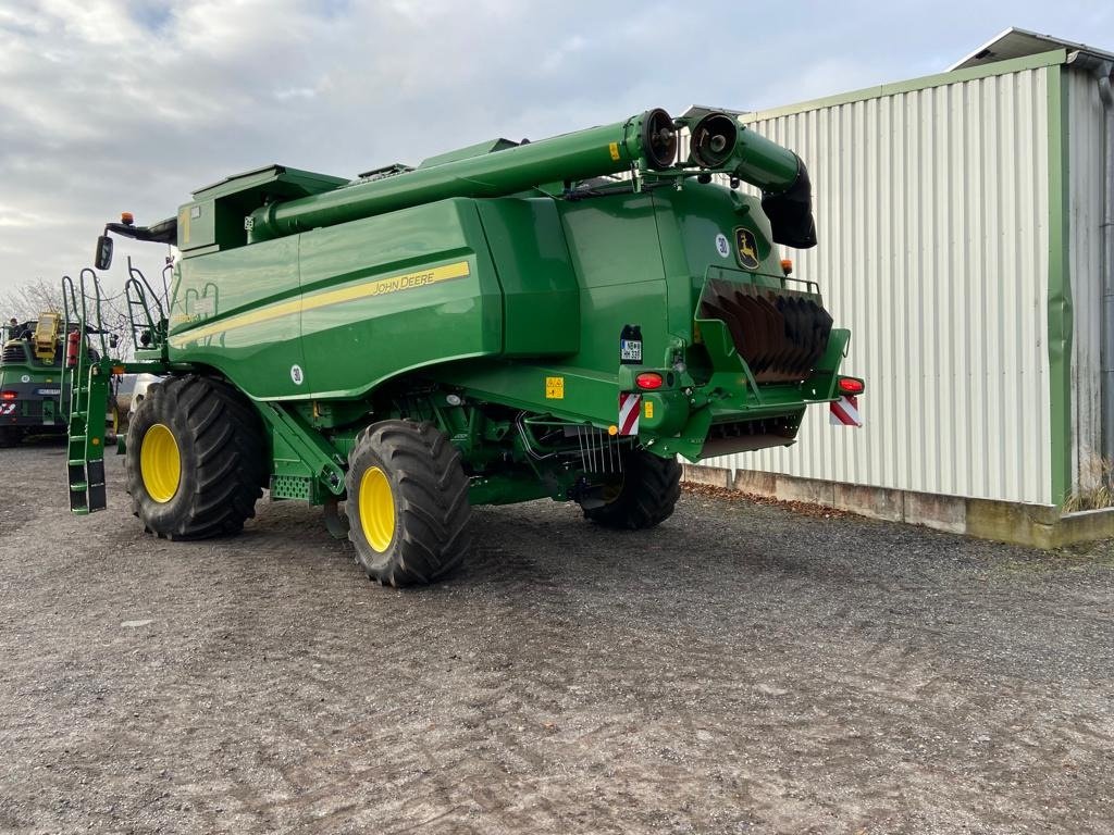 Mähdrescher от тип John Deere T670 MY20, Gebrauchtmaschine в Neubrandenburg (Снимка 4)