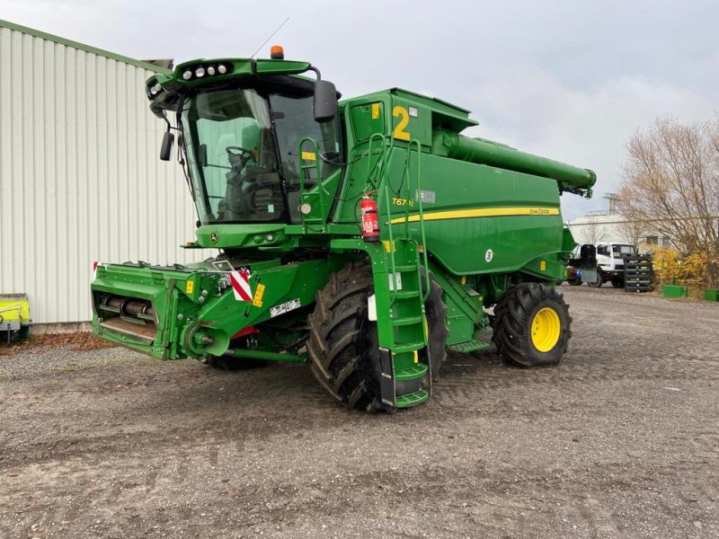 Mähdrescher van het type John Deere T670 MY20, Gebrauchtmaschine in Neubrandenburg (Foto 1)