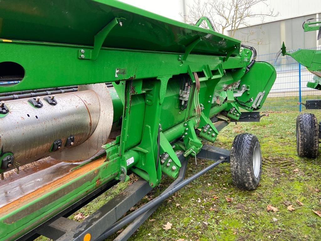 Mähdrescher van het type John Deere T670 MY20, Gebrauchtmaschine in Neubrandenburg (Foto 20)