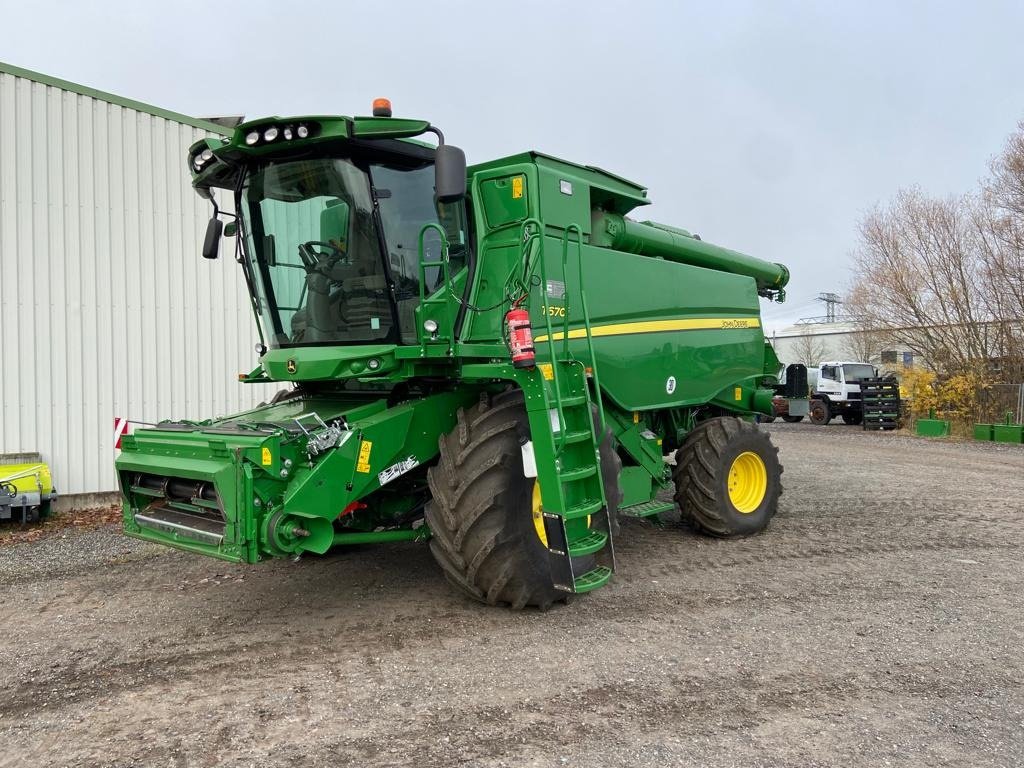 Mähdrescher del tipo John Deere T670 MY20, Gebrauchtmaschine en Neubrandenburg (Imagen 1)