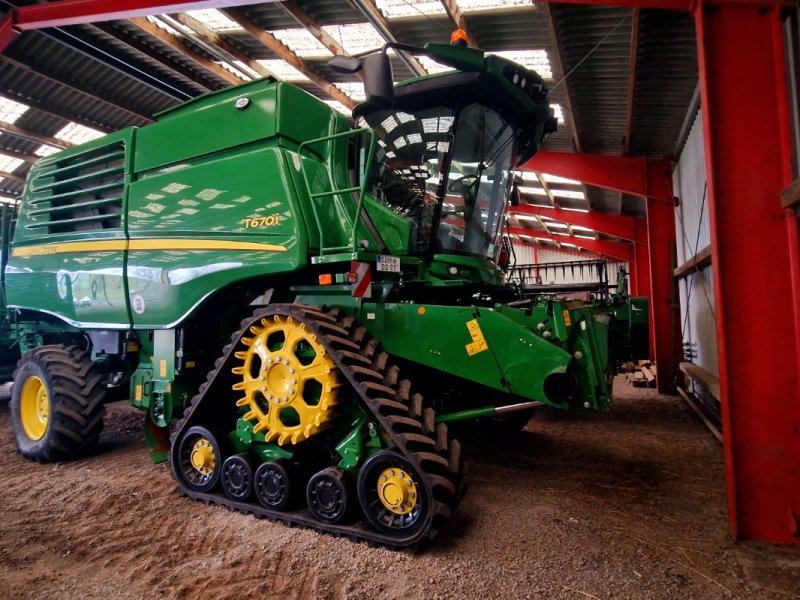 Mähdrescher van het type John Deere T670 Raupe mit 730FD, Gebrauchtmaschine in Kölleda (Foto 1)