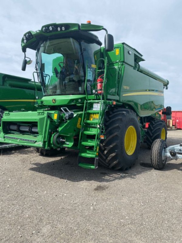 Mähdrescher Türe ait John Deere T670, Gebrauchtmaschine içinde Vogelsheim (resim 1)