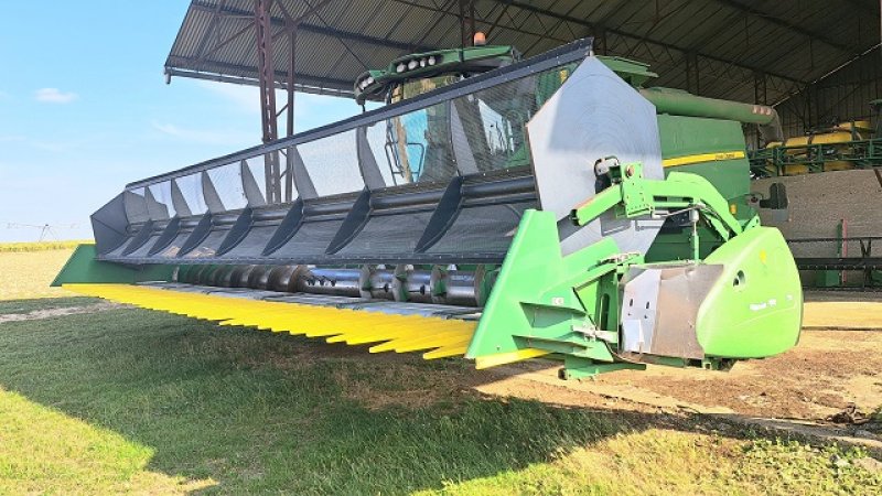 Mähdrescher van het type John Deere T670, Gebrauchtmaschine in LE PONT CHRETIEN (Foto 4)