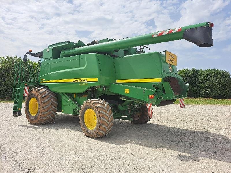 Mähdrescher des Typs John Deere T670, Gebrauchtmaschine in SAINT GENEST D'AMBIERE (Bild 3)