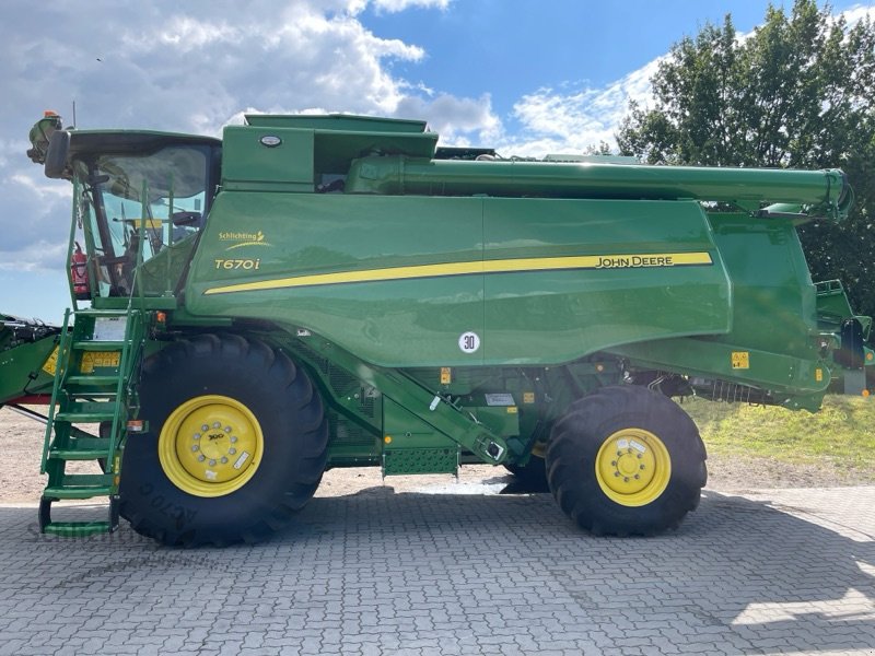 Mähdrescher des Typs John Deere T670, Vorführmaschine in Marxen (Bild 7)