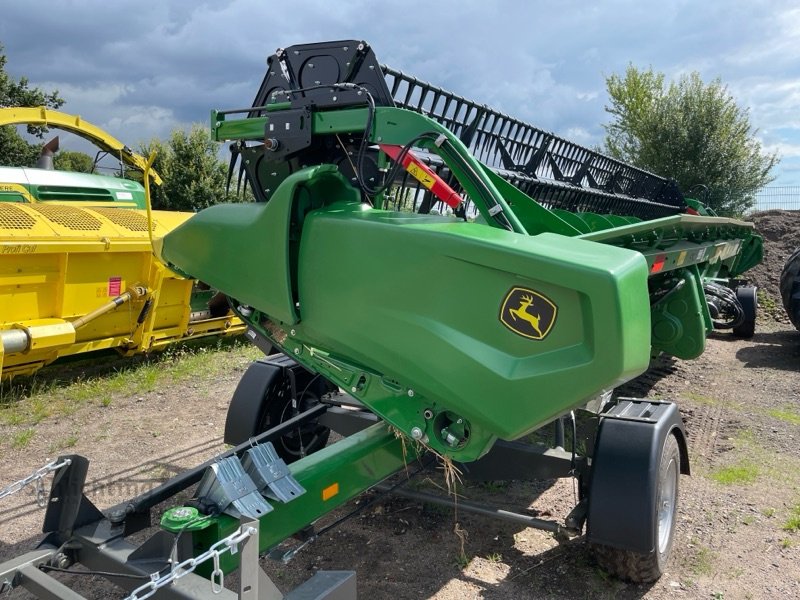 Mähdrescher of the type John Deere T670, Vorführmaschine in Marxen (Picture 12)