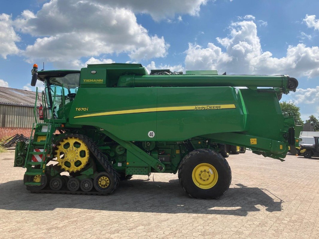 Mähdrescher van het type John Deere T670, Neumaschine in Sittensen (Foto 5)