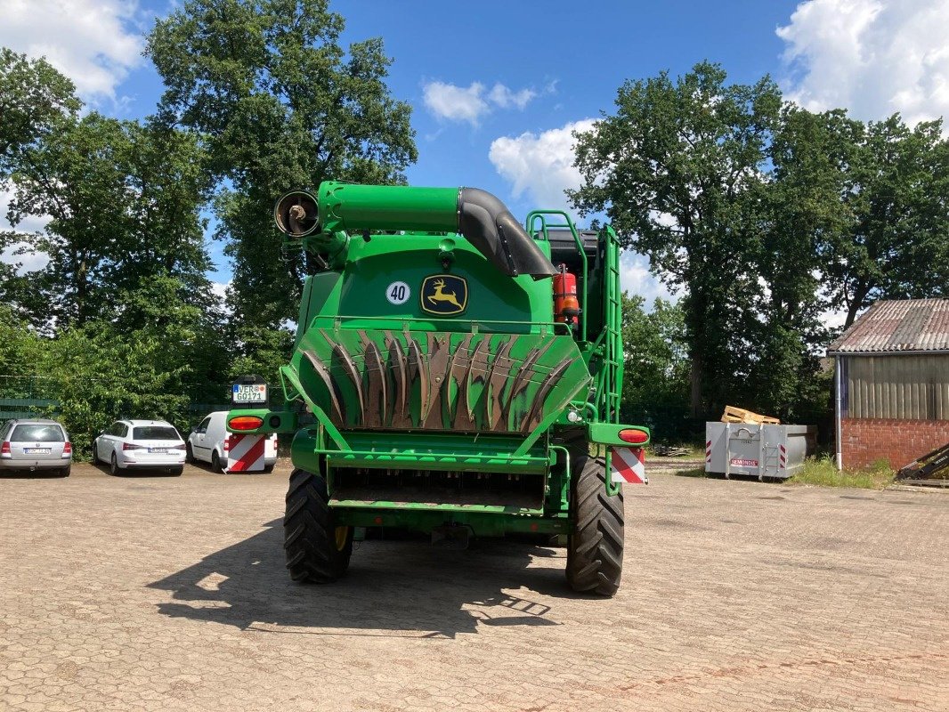 Mähdrescher от тип John Deere T670, Neumaschine в Sittensen (Снимка 7)