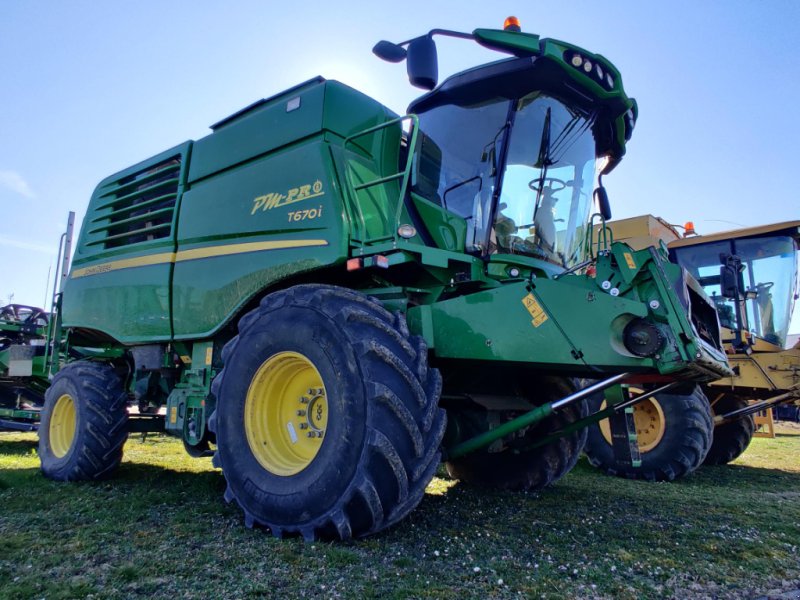 Mähdrescher del tipo John Deere T670i, Gebrauchtmaschine In VERT TOULON (Immagine 1)