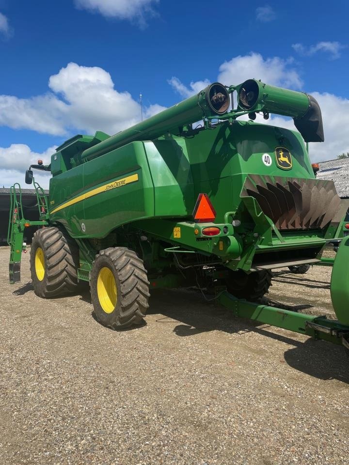 Mähdrescher van het type John Deere T670I, Gebrauchtmaschine in Bramming (Foto 5)