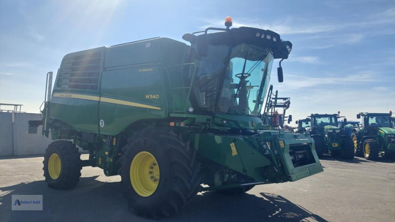 Mähdrescher tip John Deere W 540 HM, Gebrauchtmaschine in Wölferheim (Poză 2)