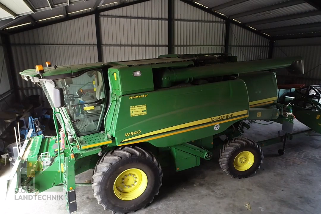 Mähdrescher du type John Deere W 540 HM, Gebrauchtmaschine en Regensburg (Photo 1)