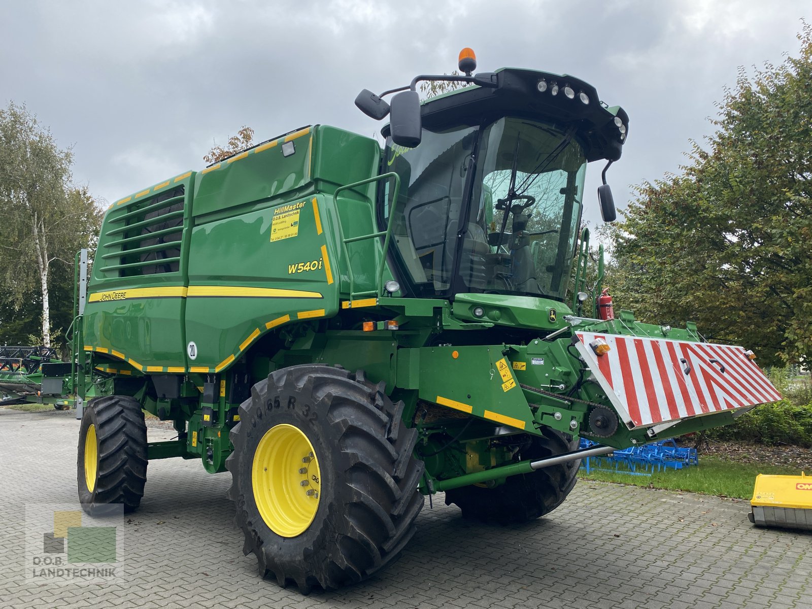 Mähdrescher typu John Deere W 540 HM, Gebrauchtmaschine v Regensburg (Obrázek 1)