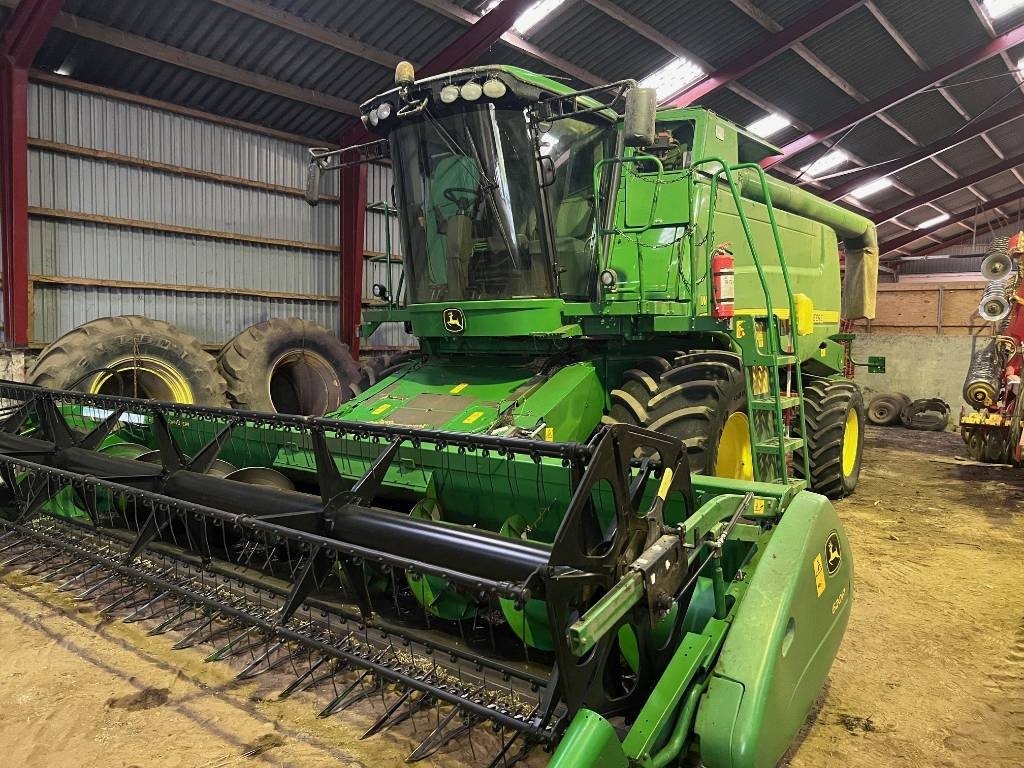 Mähdrescher tip John Deere W 650, Gebrauchtmaschine in Mern (Poză 1)