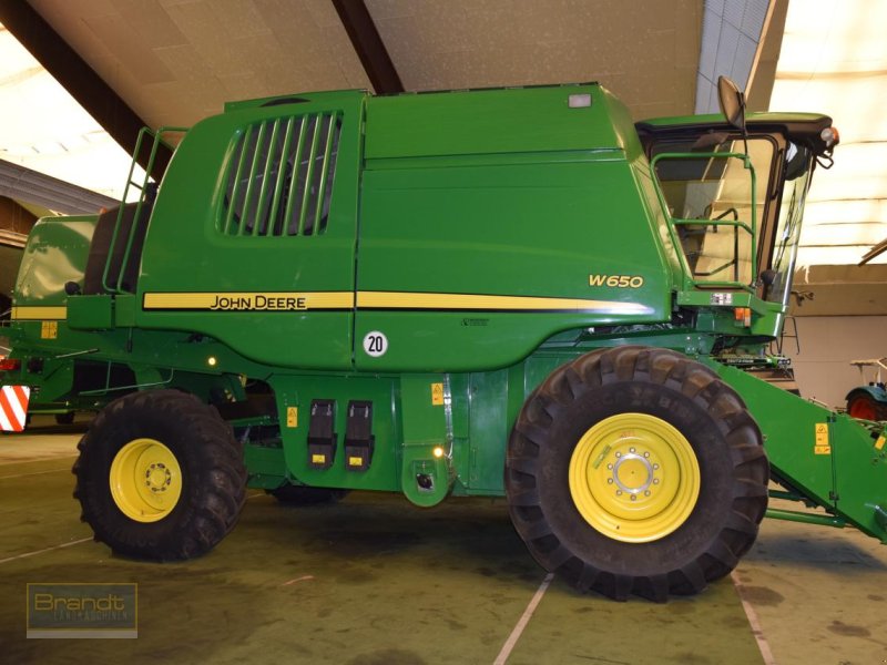 Mähdrescher of the type John Deere W 650, Gebrauchtmaschine in Oyten