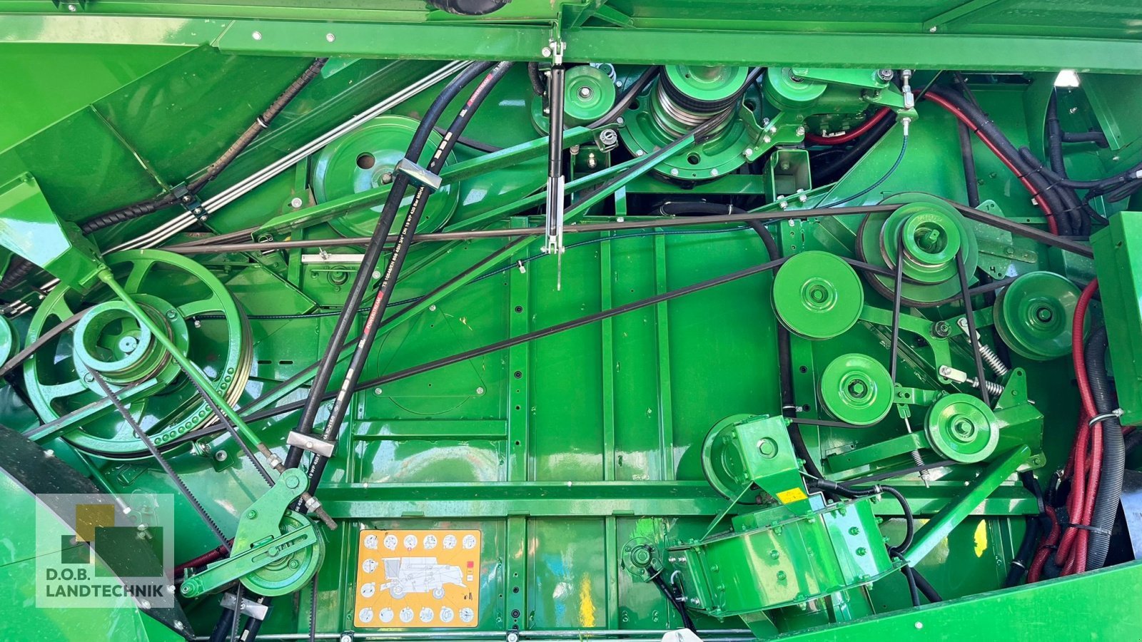 Mähdrescher des Typs John Deere W330, Gebrauchtmaschine in Regensburg (Bild 11)