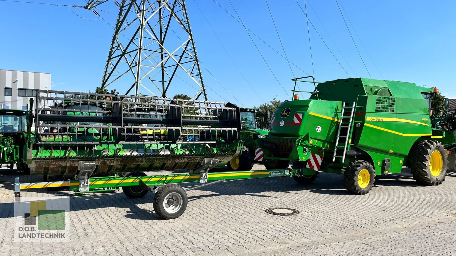 Mähdrescher typu John Deere W330, Gebrauchtmaschine v Regensburg (Obrázek 23)