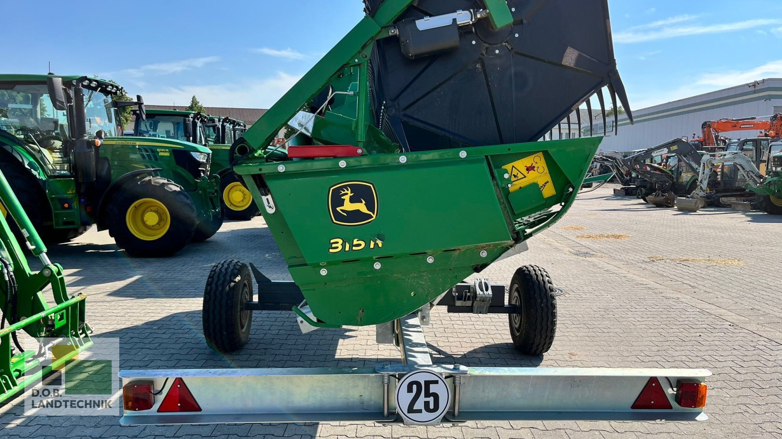 Mähdrescher Türe ait John Deere W330, Gebrauchtmaschine içinde Regensburg (resim 25)