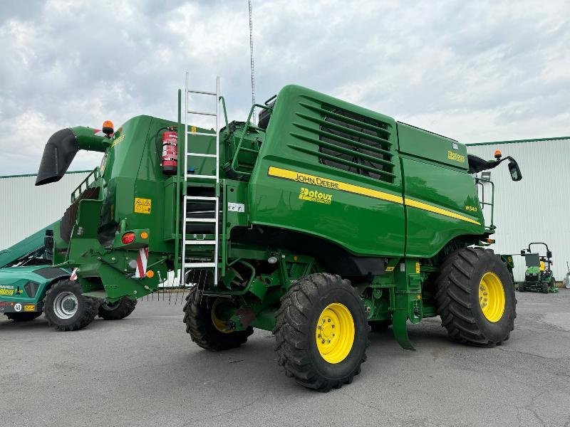 Mähdrescher typu John Deere W540, Gebrauchtmaschine w ESCAUDOEUVRES (Zdjęcie 4)