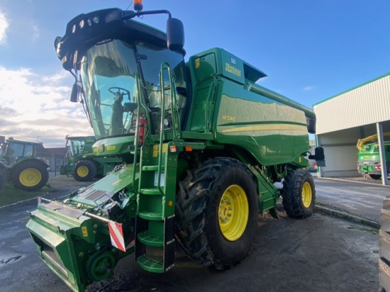 Mähdrescher tip John Deere W540, Gebrauchtmaschine in ESCAUDOEUVRES (Poză 1)