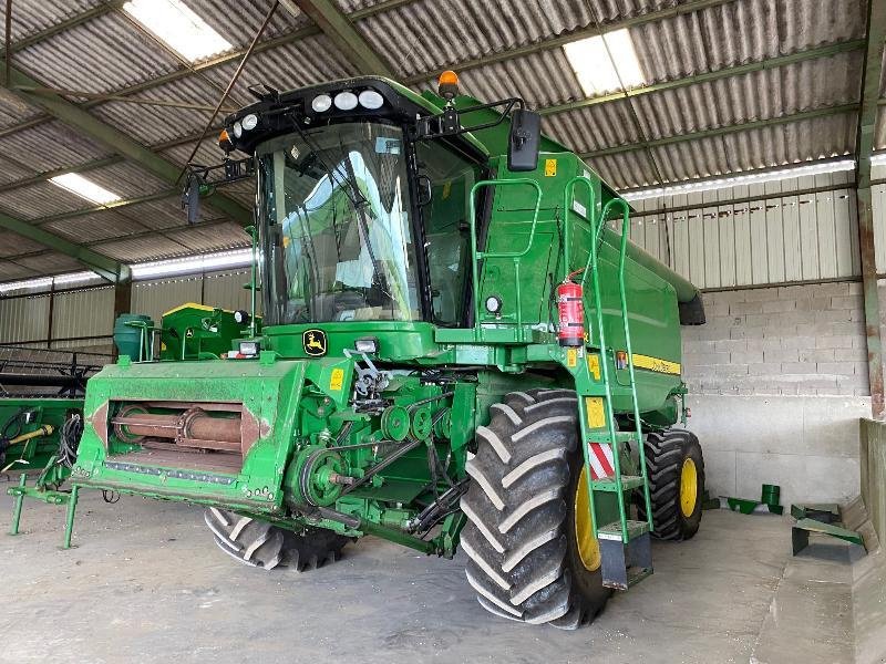 Mähdrescher typu John Deere W540, Gebrauchtmaschine w STENAY (Zdjęcie 3)