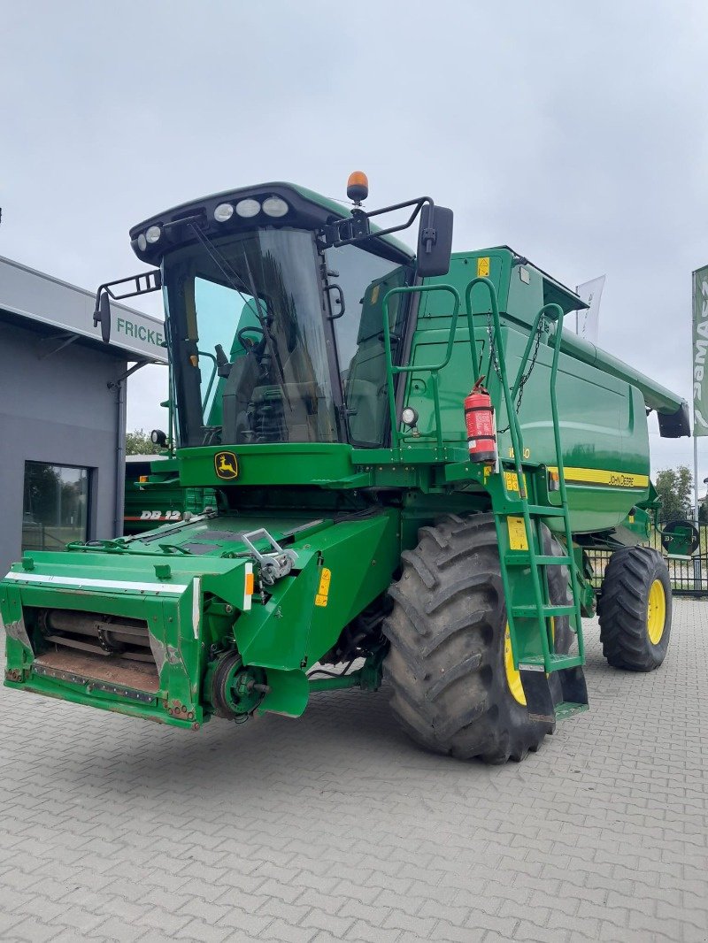 Mähdrescher of the type John Deere W540, Gebrauchtmaschine in Mrągowo (Picture 1)