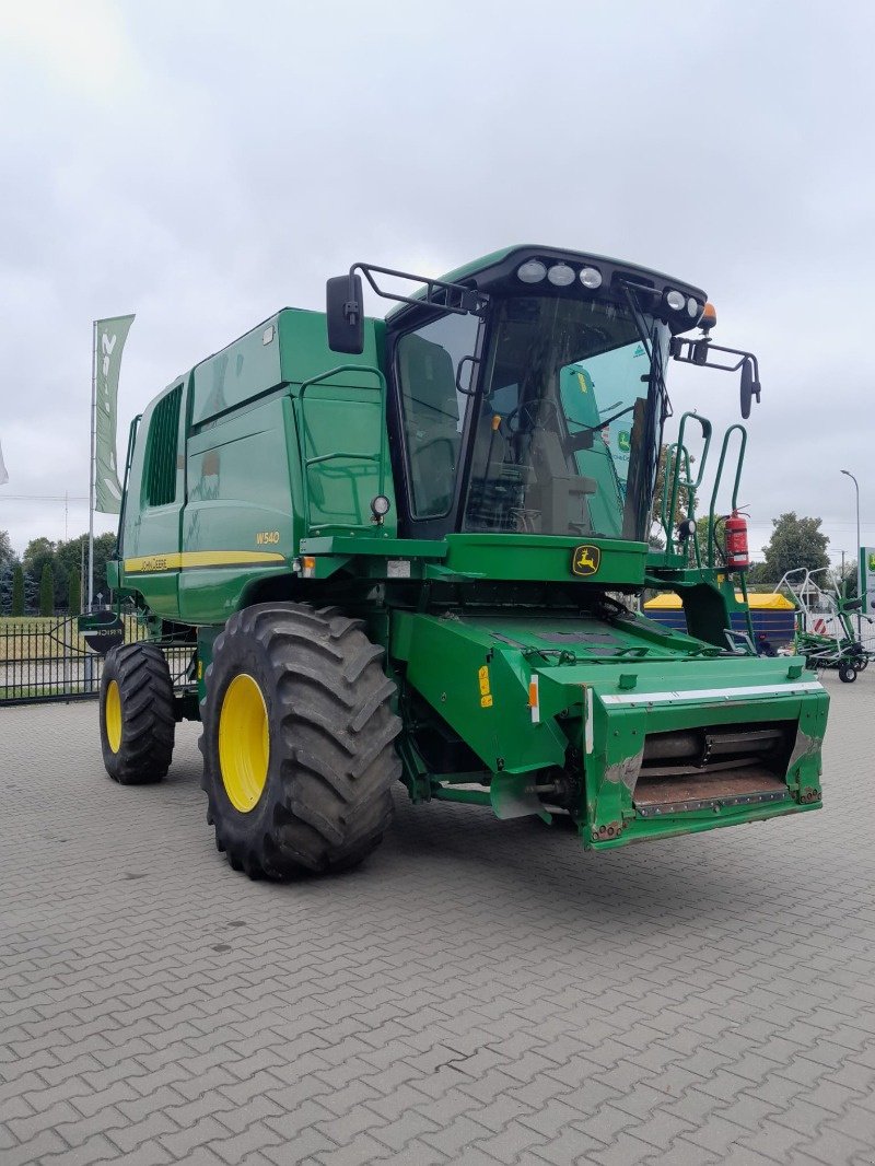 Mähdrescher типа John Deere W540, Gebrauchtmaschine в Mrągowo (Фотография 2)