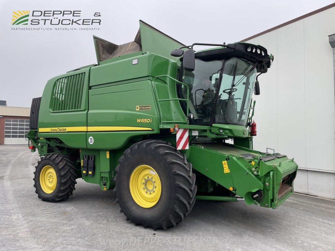 Mähdrescher van het type John Deere W650, Gebrauchtmaschine in Rietberg (Foto 2)