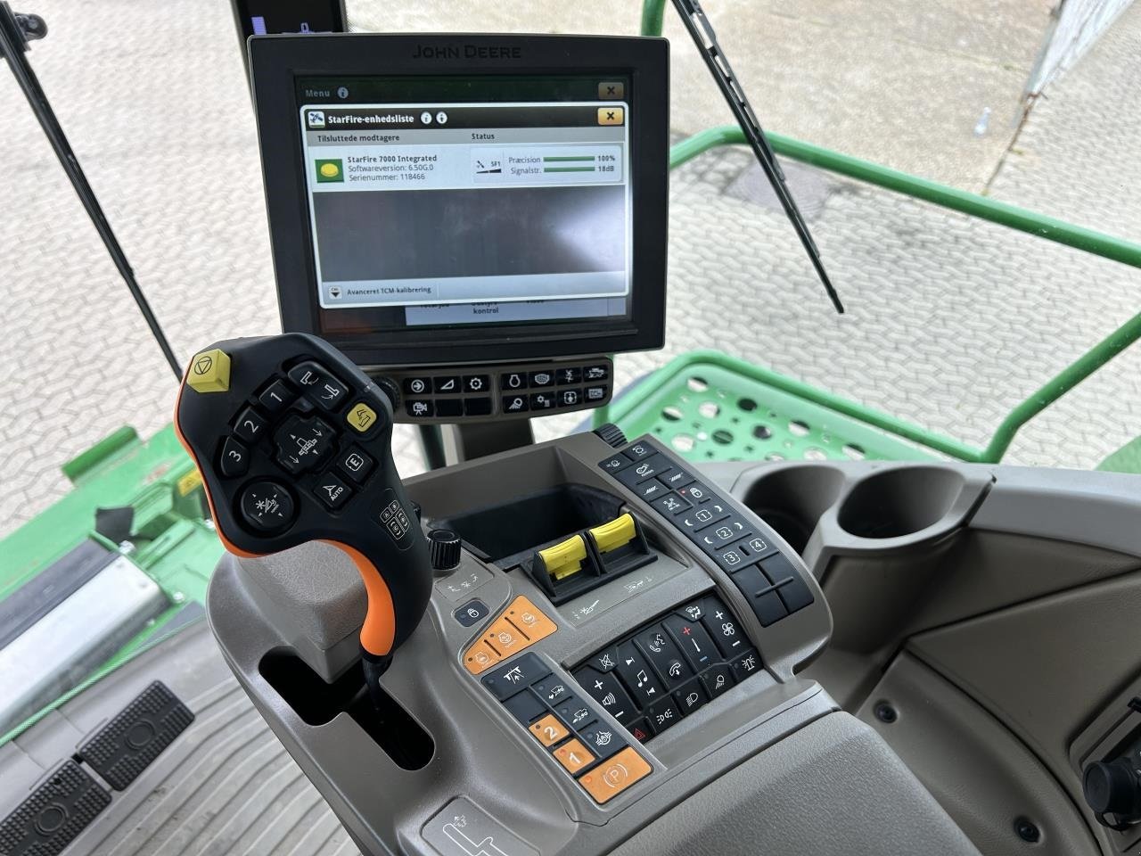 Mähdrescher типа John Deere X9-1000, Gebrauchtmaschine в Brønderslev (Фотография 4)